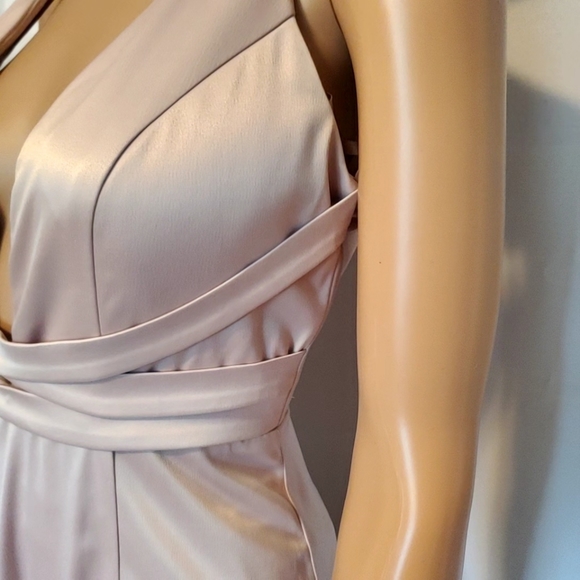 NWT Sequin Hearts Buff Satin Long Dress 3 - Picture 5 of 16